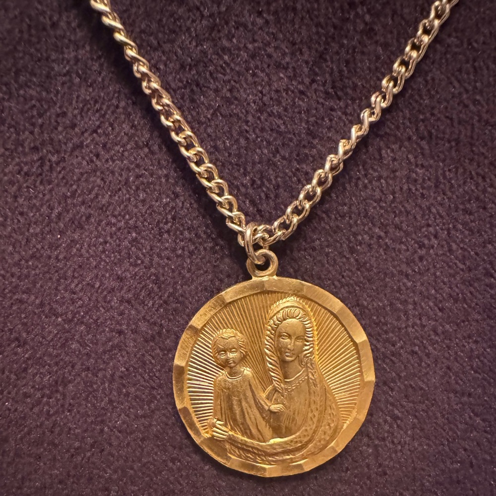 Vintage Signed Germany Mother & Child Medallion Pendant Necklace